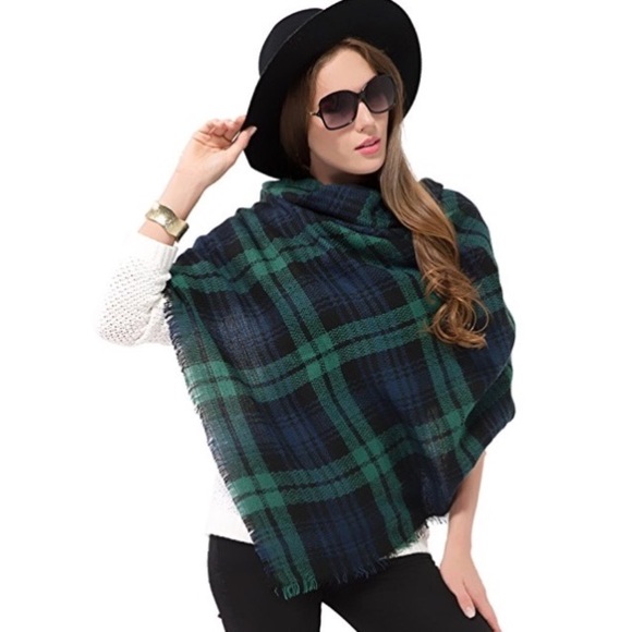 Green and Navy Plaid Ultra Plush Blanket Scarf - Picture 6 of 8